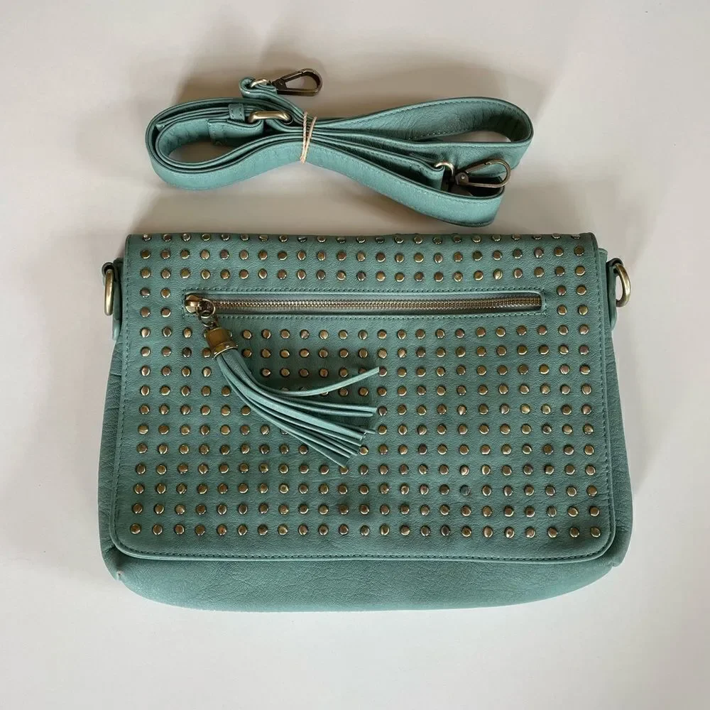 Pre-Loved Maurices Womens Teal and Gold Crossbody and Shoulder Bag